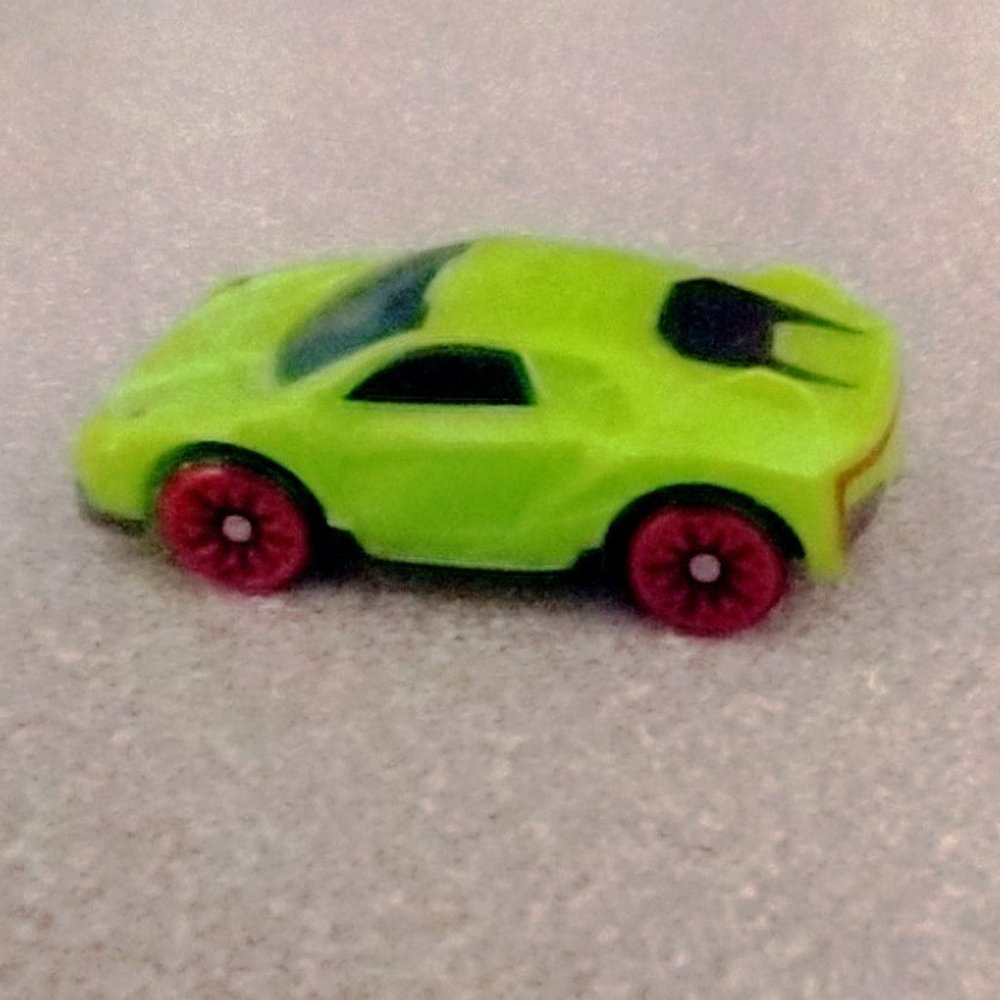 2 Micro machines Blue & Green